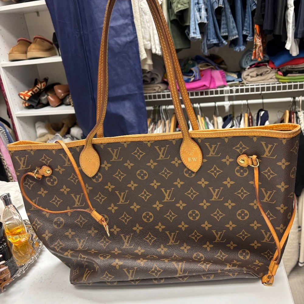 Louis Vuitton Pre Loved Monogram Tote